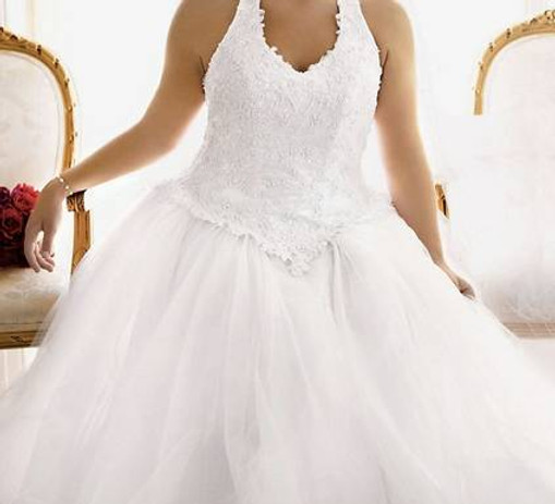 Everlasting Closet wedding dresses